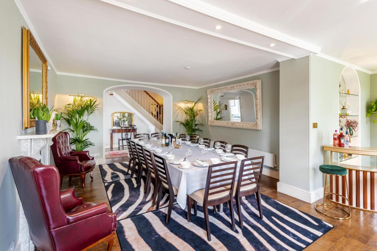 Cotswold Manor House - Country House Retreat With Hot Tub, Ideal For Large Groups Petty France Esterno foto